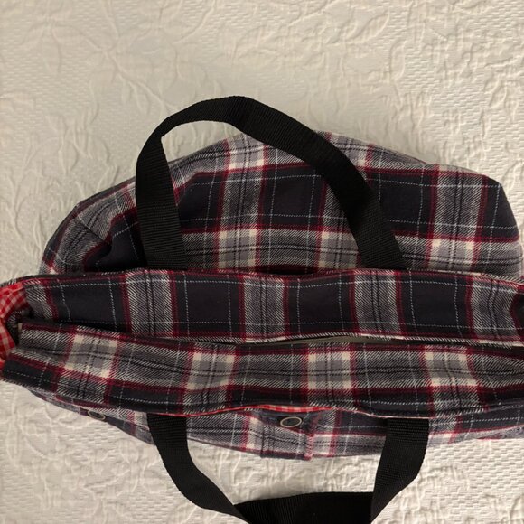 New Large Zippered Bag with Handles - Picture 5 of 8